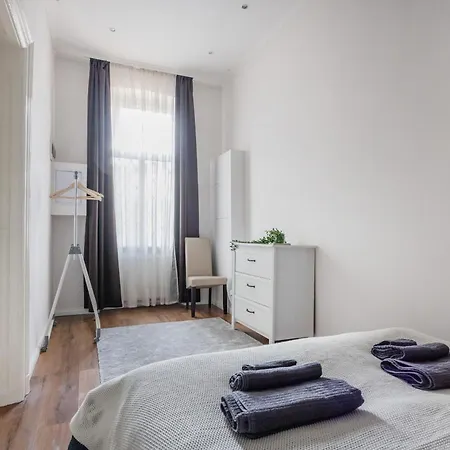 Films Apartment
