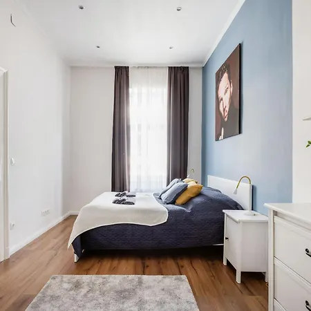 Apartment Films